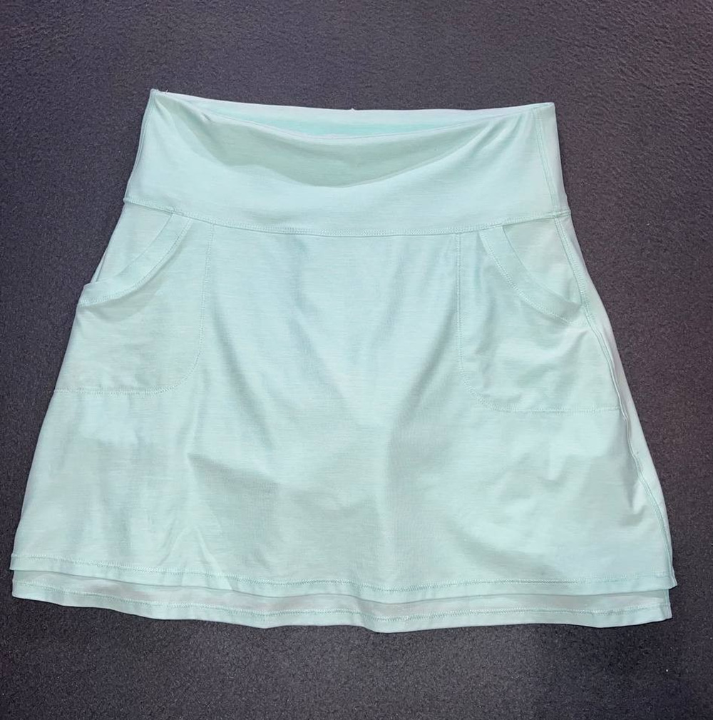 Peter Millar Light Green UPF 50+ Athletic Tennis Golf Skort Size M A010322